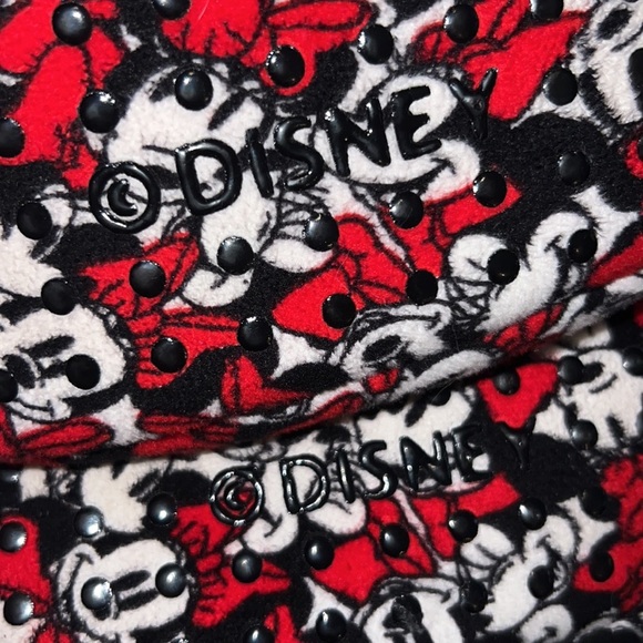 Disney Minnie Mouse black white & red non-slip soft cozy slippers 10” long​ - Picture 3 of 5